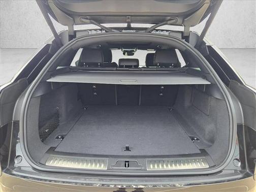 Santorini Black Metallic 2026 Land Rover Range Rover Velar P250 S