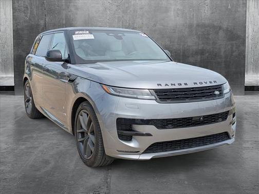2024 Land Rover Range Rover Sport SE