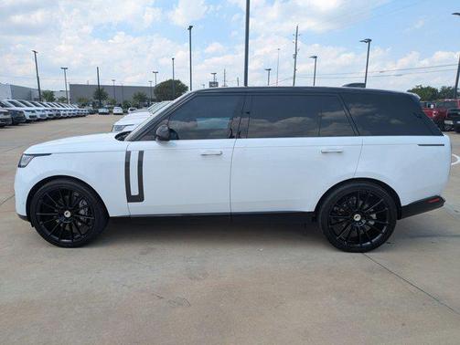 2023 Land Rover Range Rover P400 SE