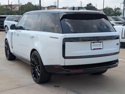 2023 Land Rover Range Rover P400 SE