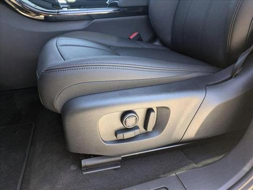 2026 Land Rover Range Rover Evoque Core S