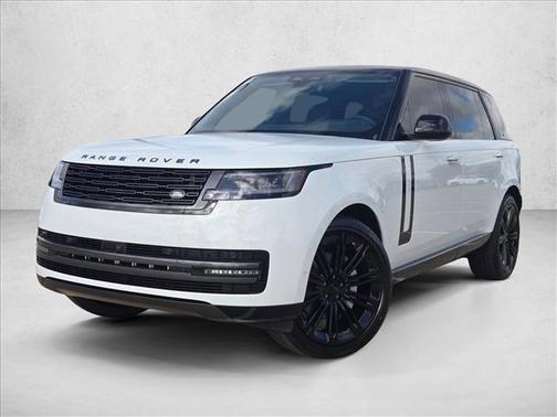 Fuji White 2026 Land Rover Range Rover P400 SE 7 Seat