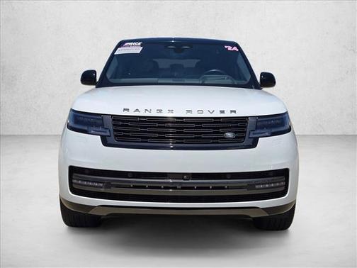 Fuji White 2024 Land Rover Range Rover P400 SE