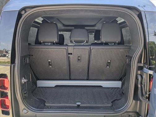 2023 Land Rover Defender 90 S