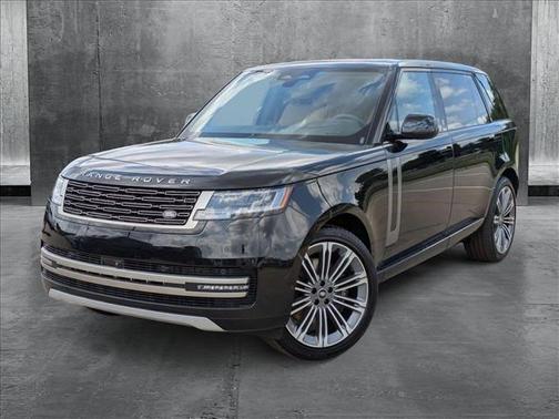 2025 Land Rover Range Rover P530 SE 7 Seat