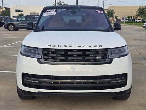 Fuji White 2023 Land Rover Range Rover P400 SE
