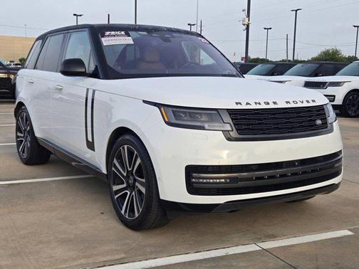 Fuji White 2023 Land Rover Range Rover P400 SE