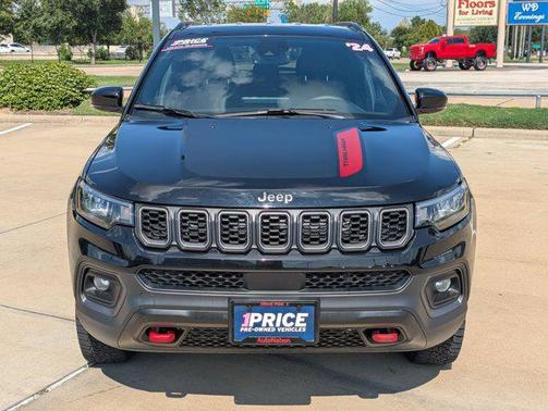 2024 Jeep Compass Trailhawk