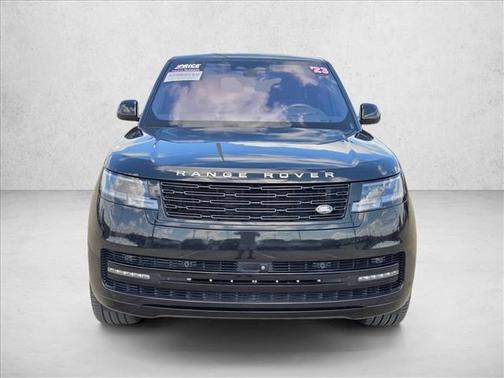 2023 Land Rover Range Rover P530 SE