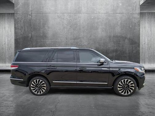 2024 Lincoln Navigator Black Label