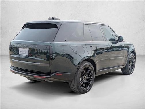 2025 Land Rover Range Rover P400 SE