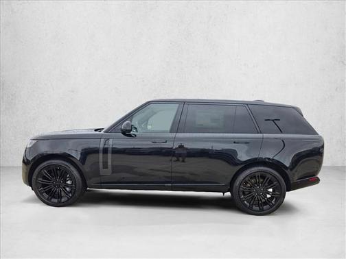 Santorini Black Metallic 2026 Land Rover Range Rover P530 SE 7 Seat