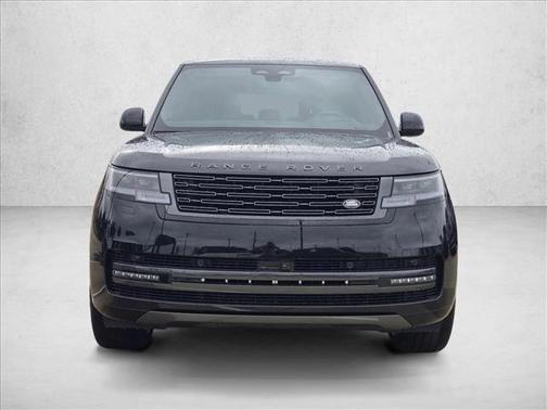 Santorini Black Metallic 2026 Land Rover Range Rover P530 SE 7 Seat