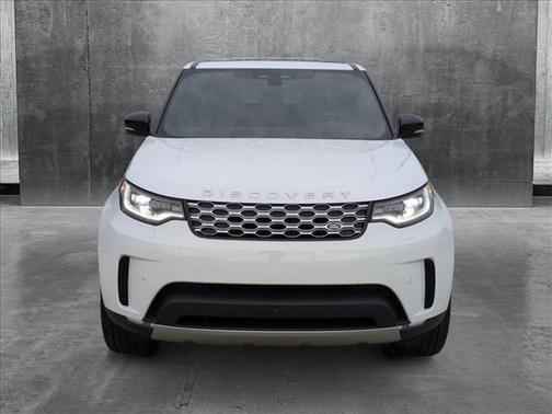 2025 Land Rover Discovery P300 S