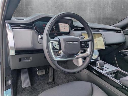 2025 Land Rover Range Rover P530 SE