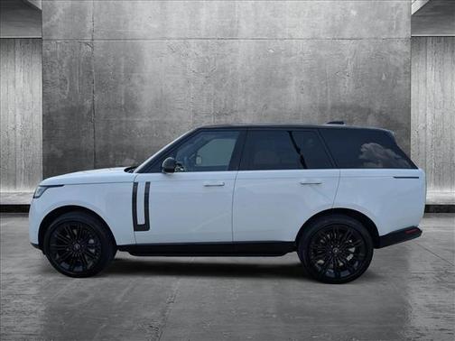 2025 Land Rover Range Rover P530 SE