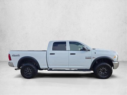 Bright White Clearcoat 2018 RAM 2500 Tradesman Crew Cab 4x4 6'4' Box