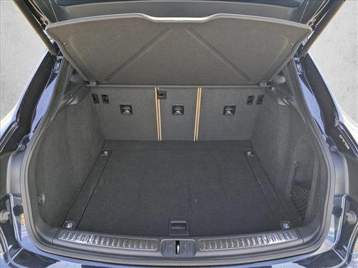 2023 Porsche Macan S