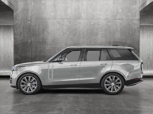 2025 Land Rover Range Rover P530 SE