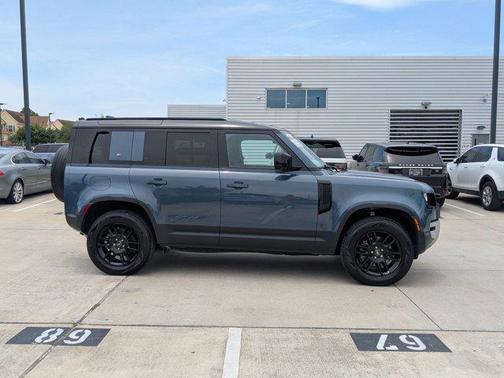 2023 Land Rover Defender 110 S