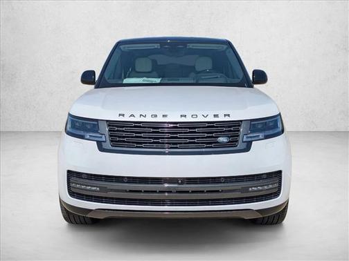 2025 Land Rover Range Rover P530 SE 7 Seat