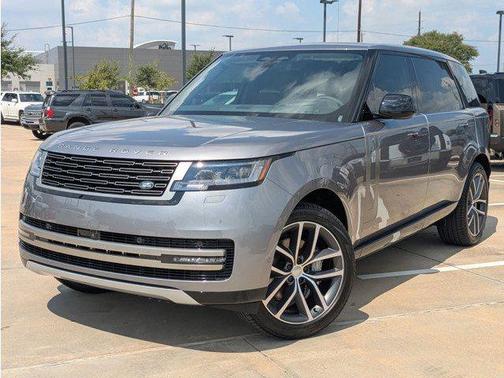 2025 Land Rover Range Rover P400 SE 7 Seat