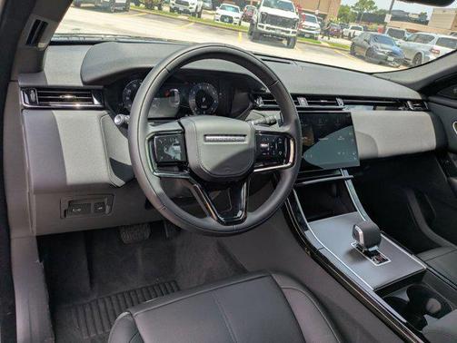 2026 Land Rover Range Rover Velar P250 S