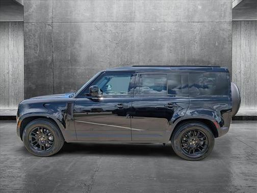 2025 Land Rover Defender 110 P300