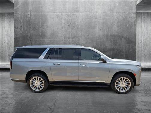 2023 Cadillac Escalade ESV Premium Luxury