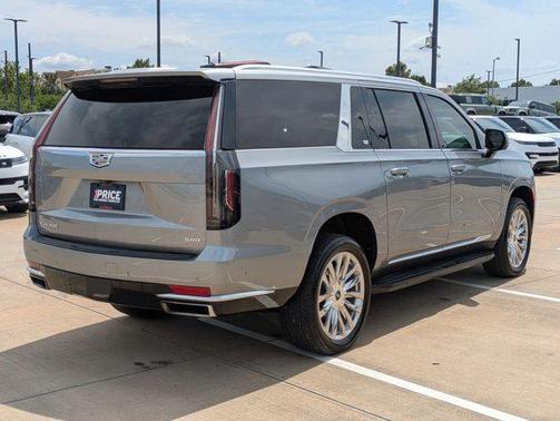 2023 Cadillac Escalade ESV Premium Luxury