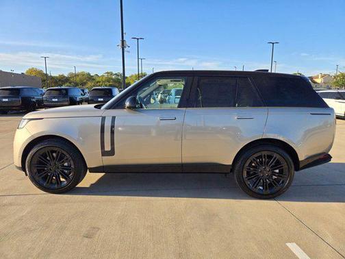 2026 Land Rover Range Rover P400 SE