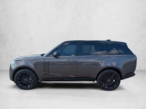 2025 Land Rover Range Rover P530 SE