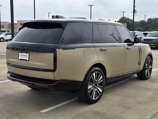 2023 Land Rover Range Rover P530 SE