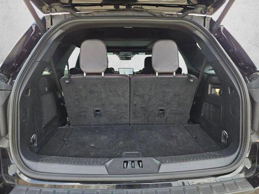 Agate Black Metallic 2025 Ford Explorer Platinum