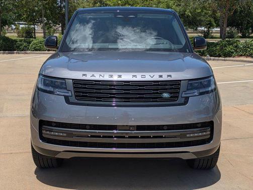 2025 Land Rover Range Rover P400 SE