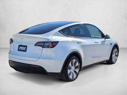 2023 Tesla Model Y Long Range Dual Motor All-Wheel Drive