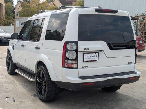 2016 Land Rover LR4 Base