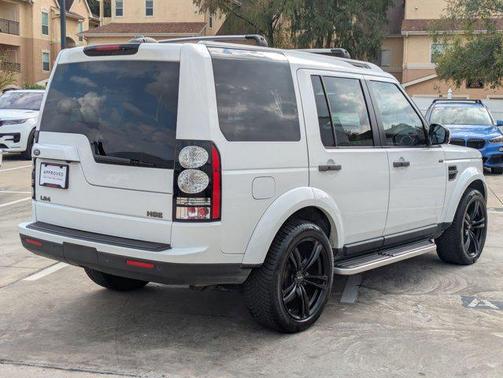 2016 Land Rover LR4 Base