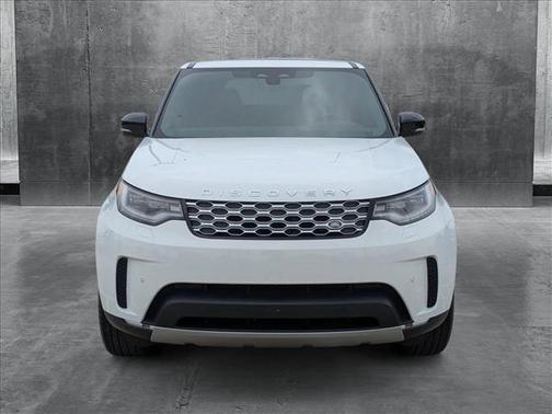 2025 Land Rover Discovery P300 S
