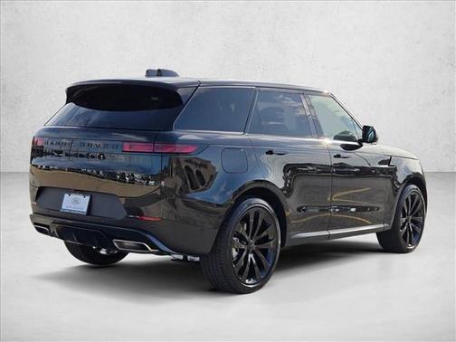 Santorini Black Metallic 2026 Land Rover Range Rover Sport SE