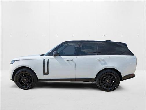 2025 Land Rover Range Rover P400 SE