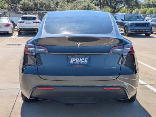 2024 Tesla Model Y Long Range Dual Motor All-Wheel Drive