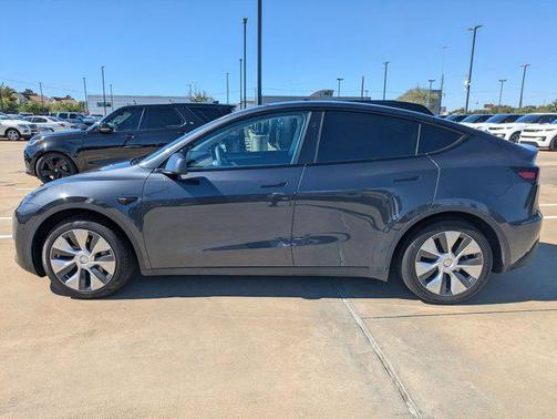 2024 Tesla Model Y Long Range Dual Motor All-Wheel Drive