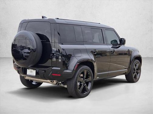 Santorini Black Metallic 2026 Land Rover Defender P400 X-Dynamic SE