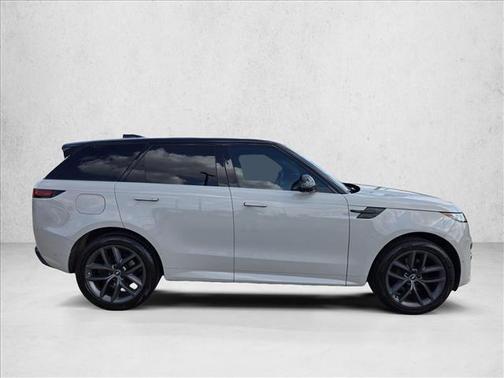 2024 Land Rover Range Rover Sport SE