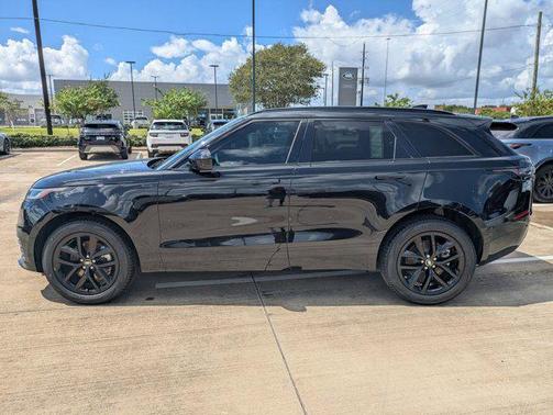2025 Land Rover Range Rover Velar P250 SE R-Dynamic