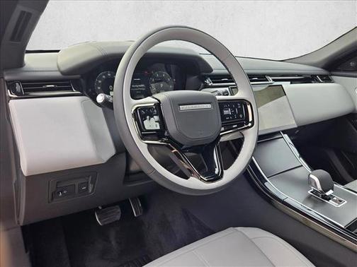 2026 Land Rover Range Rover Velar P250 SE R-Dynamic