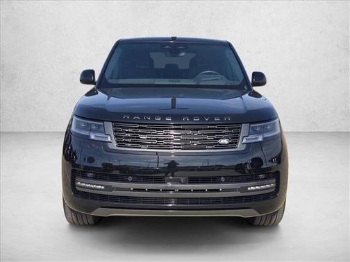 2026 Land Rover Range Rover P530 SE