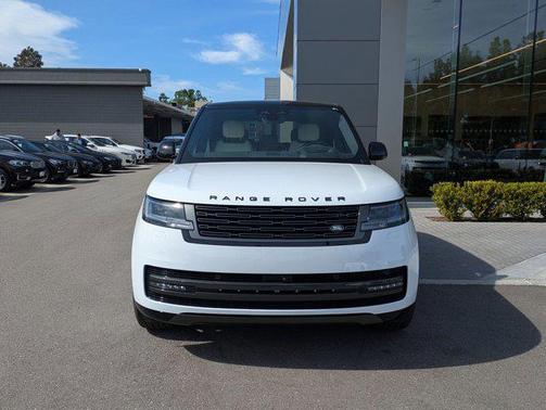 2025 Land Rover Range Rover P530 SE