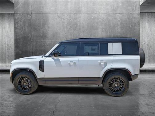 2025 Land Rover Defender 110 P400 S